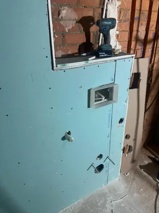 Reformas,mudanza,cerrajería 659013017 solo whatsap