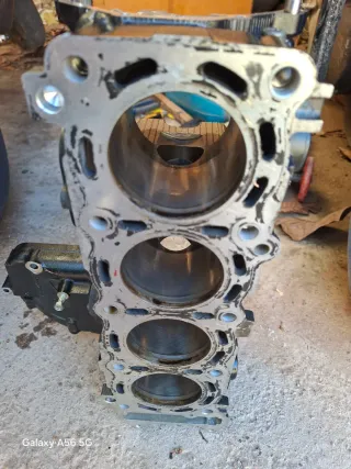 Culata inferior Suzuki GSR 600