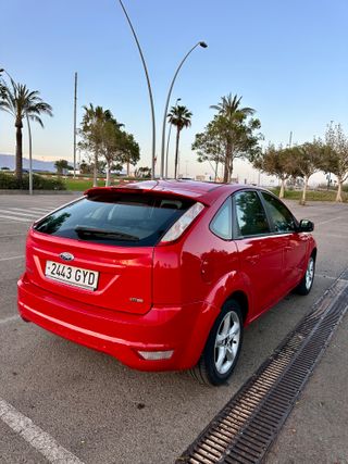 Ford Focus 1.6TDCi 110cv 2010 220.000km