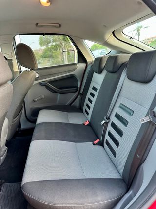 Ford Focus 1.6TDCi 110cv 2010 220.000km