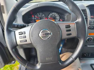 Nissan Navara 2005