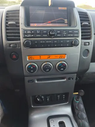 Nissan Navara 2005