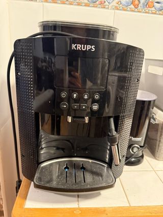 Cafetera Krups Negra