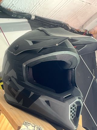 Casco Motocross Raven