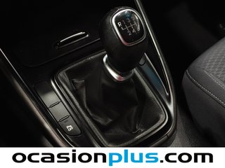 Kia Carens 1.6 GDi Concept 99 kW (135 CV)