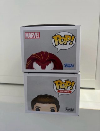 Funko Pop Spider-Man 395 y Scream 1026