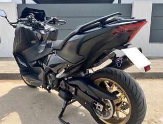 Yamaha TMAX 560cc TECH MAX 2023