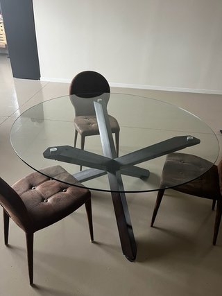 Mesa redonda cristal comedor con/sin 4 sillas.