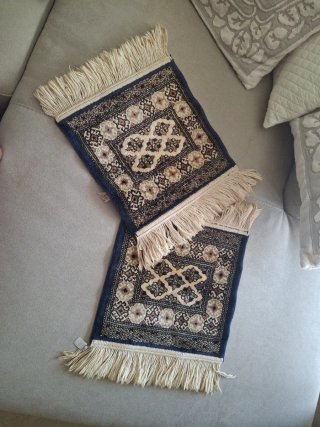 Coppia tappeti persiani  beige e blu