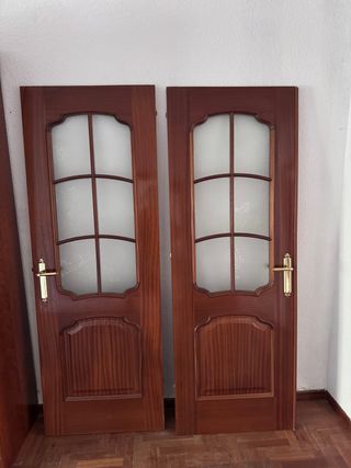 Puertas de madera con cristal (4)