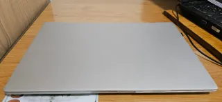 Asus Vivobook S15 Argento