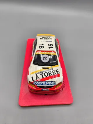 Hyundai Accent scalextric