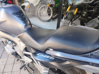 YAMAHA FZS 600 FAZER IMPECABLE