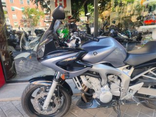 YAMAHA FZS 600 FAZER IMPECABLE