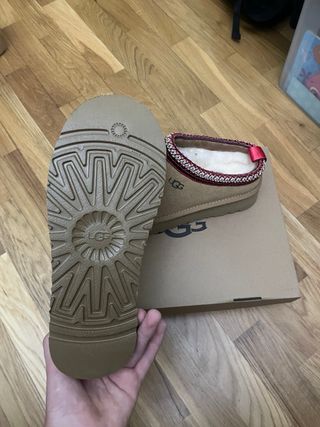 Pantofole UGG Beige/Marrone Taglia 38