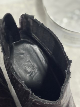 Stivali ankle boots marrone taglia EUR 38 di Zara