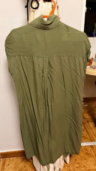 Vestido camisero verde militar talla M