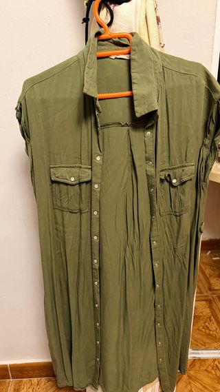 Vestido camisero verde militar talla M