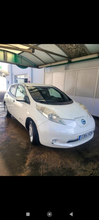 Nissan Leaf 2014