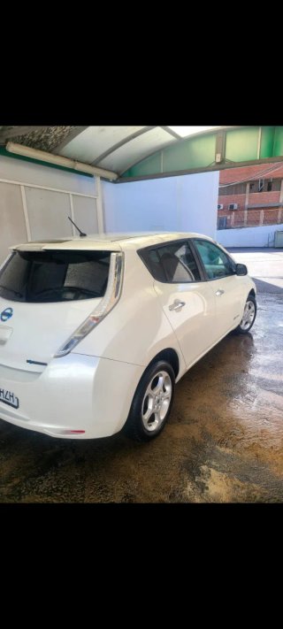 Nissan Leaf 2014