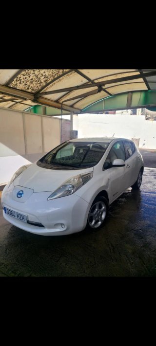 Nissan Leaf 2014
