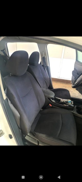 Nissan Leaf 2014