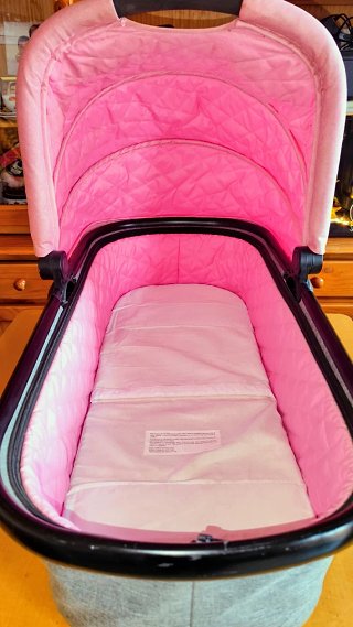 Passeggino per neonati rosa