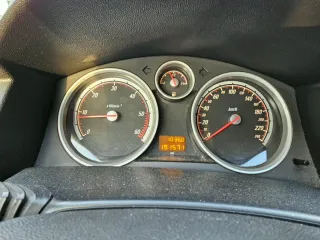 Opel Astra 2005