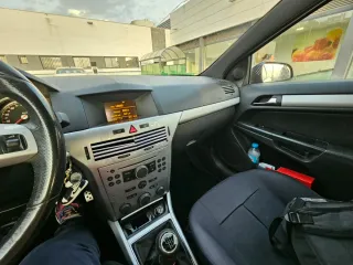 Opel Astra 2005