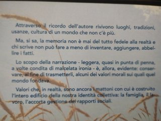Il grano si taglia con la falce