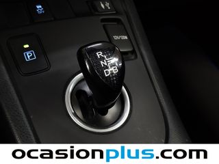 Toyota Auris 140H Hybrid Touring Sports Feel! 100 kW (136 CV)