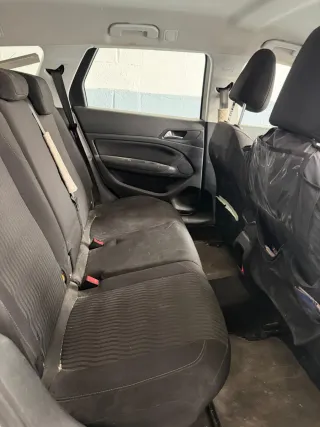 Peugeot 308 2015