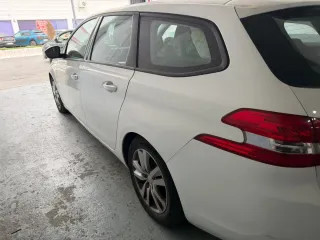 Peugeot 308 2015
