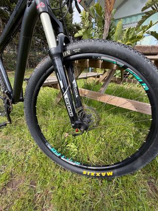 Bicicleta Cannondale MTB 29 Talla M + Tannus