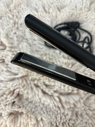 Plancha de pelo Corioliss negra