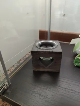Porta candela in legno con cuore