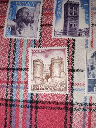 Lote 5 sellos España 1982 Monumentos