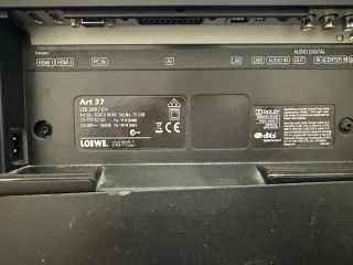 Televisor Loewe Negro