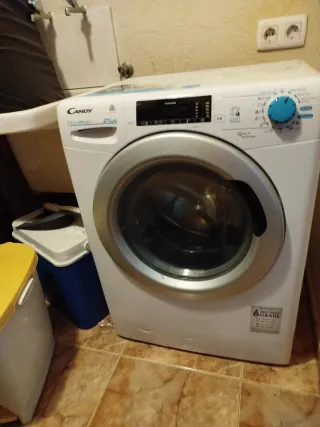 Lavadora-Secadora Candy 8.5kg AAA 1400 RPM
