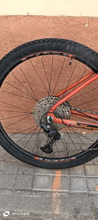 Bicicleta MTB Megamo 11 velocidades, revisada.