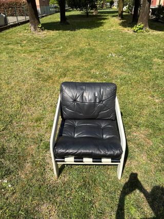 Poltrona vintage pelle legno mid century design