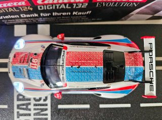 Carrera Digital 132 Porsche 911 RSR