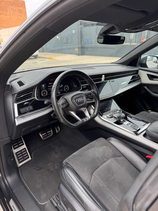 Audi Q8 2021
