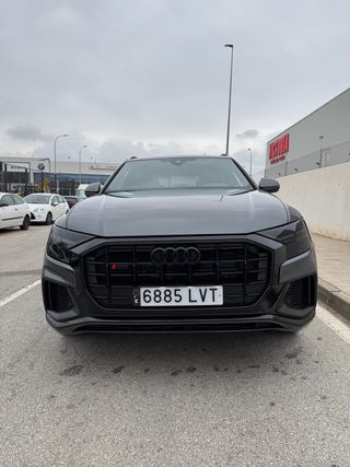 Audi Q8 2021