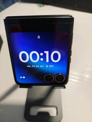 Motorola Razr 40 Ultra 256GB + Custodia Trasparente