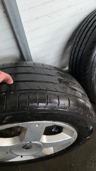Llantas y neumáticos Renault 16
