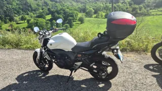 Yamaha FZ6 S2 Naked Blanca