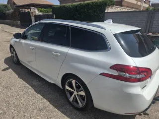 Peugeot 308 2016