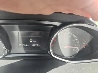 Peugeot 308 2016