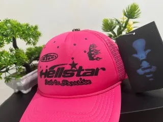 Gorra rosa con malla